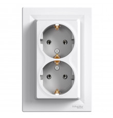 Розетка двойная с заземлением белый Аsfora